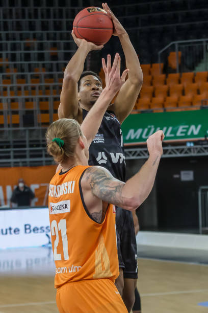 带领下本赛 带领下本赛