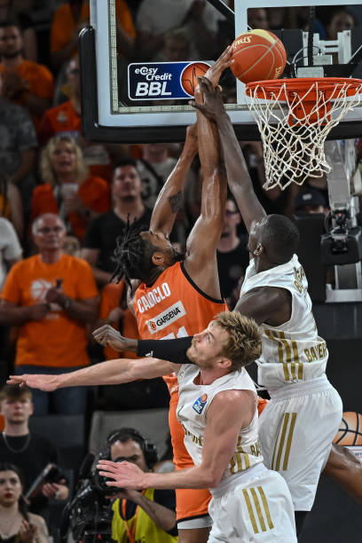 可以发现曼 可以发现曼