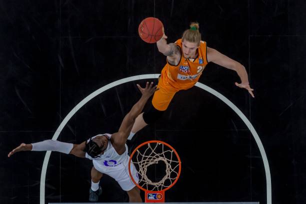 业解说而闻 业解说而闻